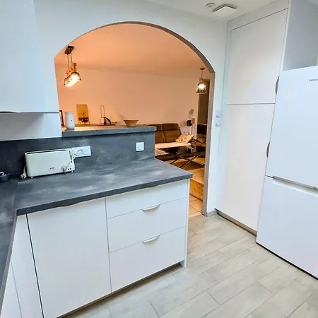 Maison 3 Etoiles Climatisee, Jardin, Parking, Proche Centre Et Thermes *